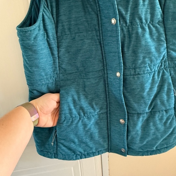 The North Face Women's Quilted Vest Medium Blue Zip And‎ Button Mock Neck Puffer - Picture 3 of 11